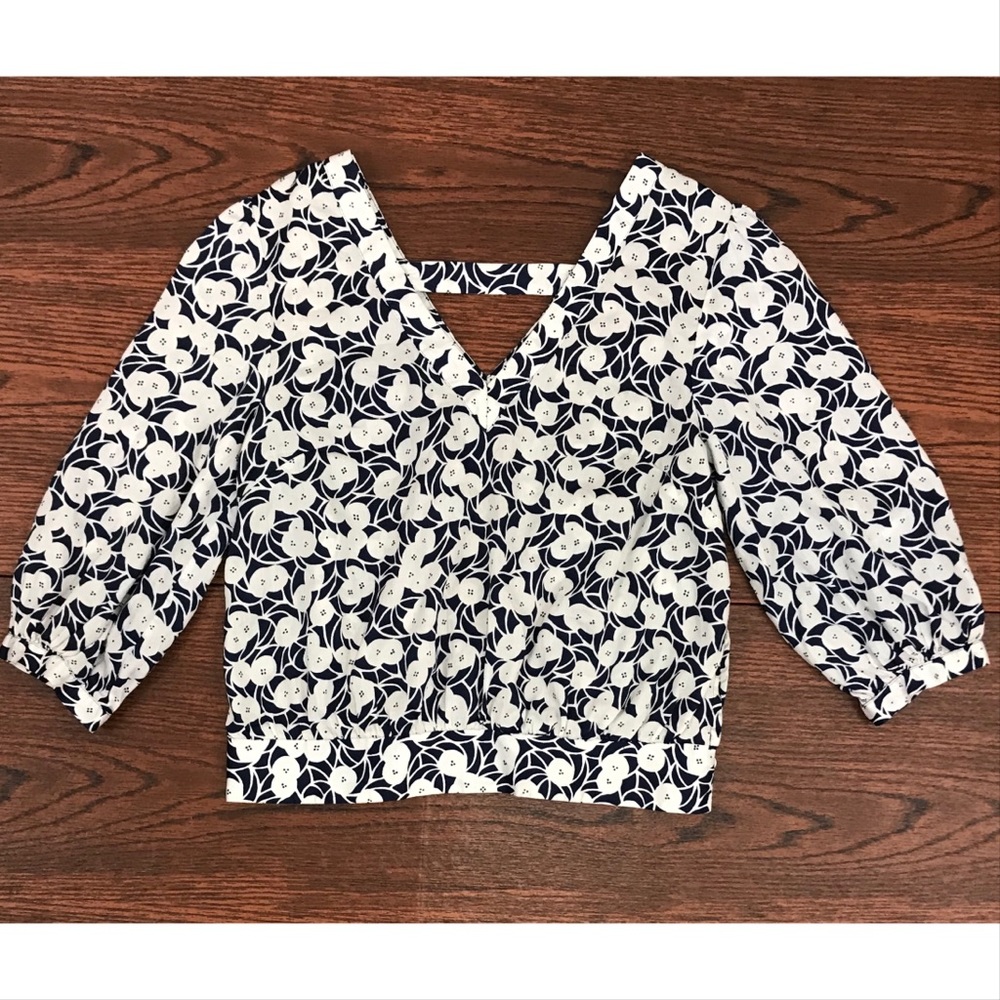 Anthro Postmark Skipped Beats Floral Peasant Top